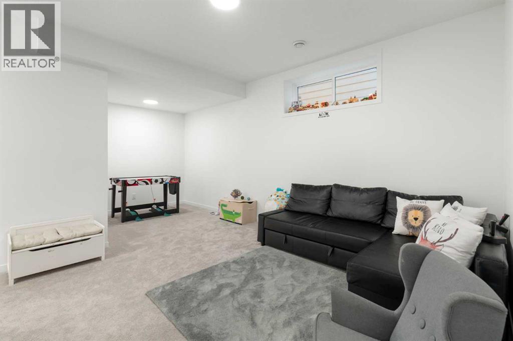 36 Magnolia Bay Se, Calgary, Alberta  T3M 3M9 - Photo 32 - A2264910