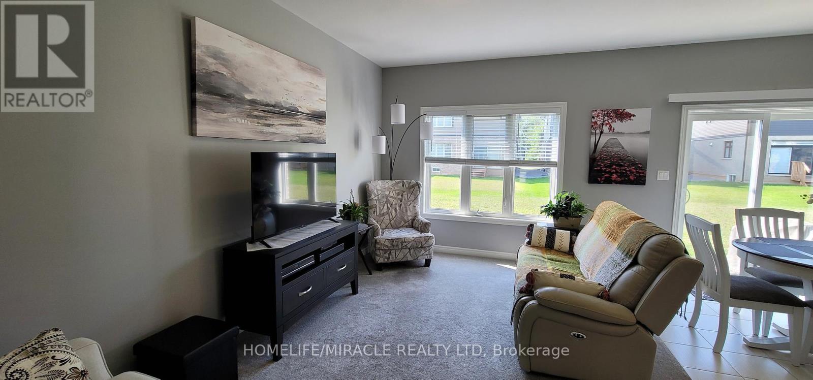50 Lymburner Street, Pelham, Ontario  L0S 1E6 - Photo 7 - X12476535