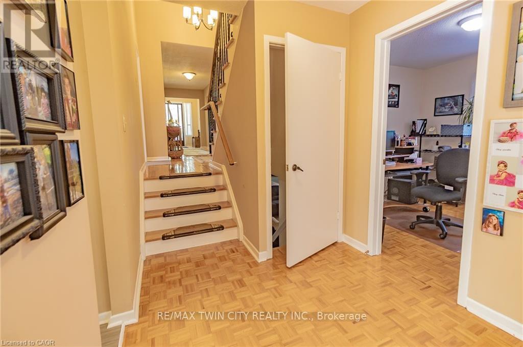 20 Manorcrest Street, Brampton, Ontario  L6S 2X1 - Photo 24 - W12476825