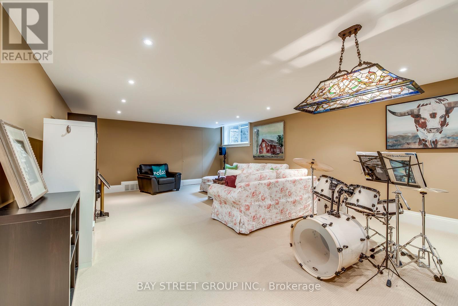 1049 Cedar Grove Boulevard, Oakville, Ontario  L6J 2C2 - Photo 43 - W12476833
