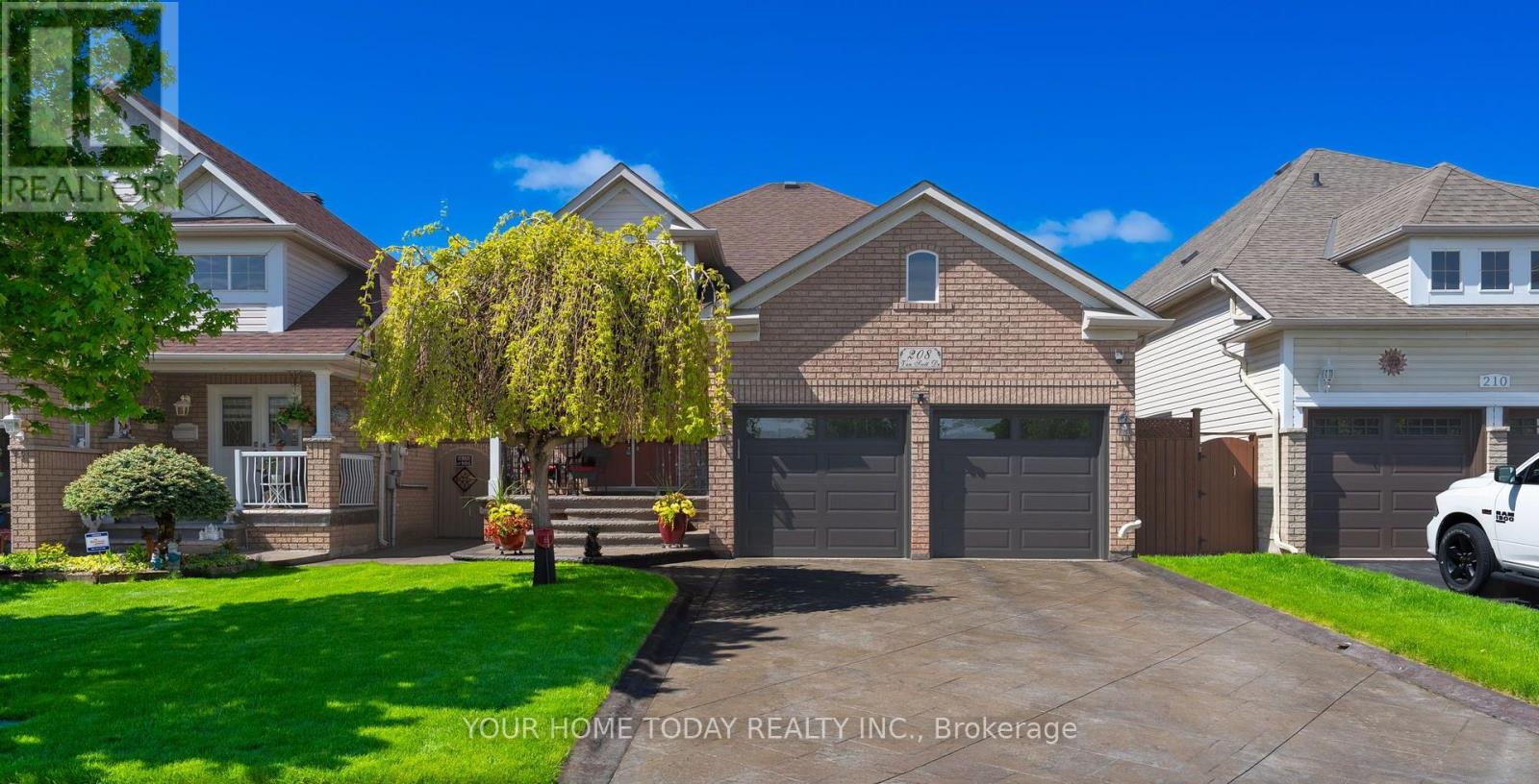 208 VAN SCOTT DRIVE, Brampton, Ontario