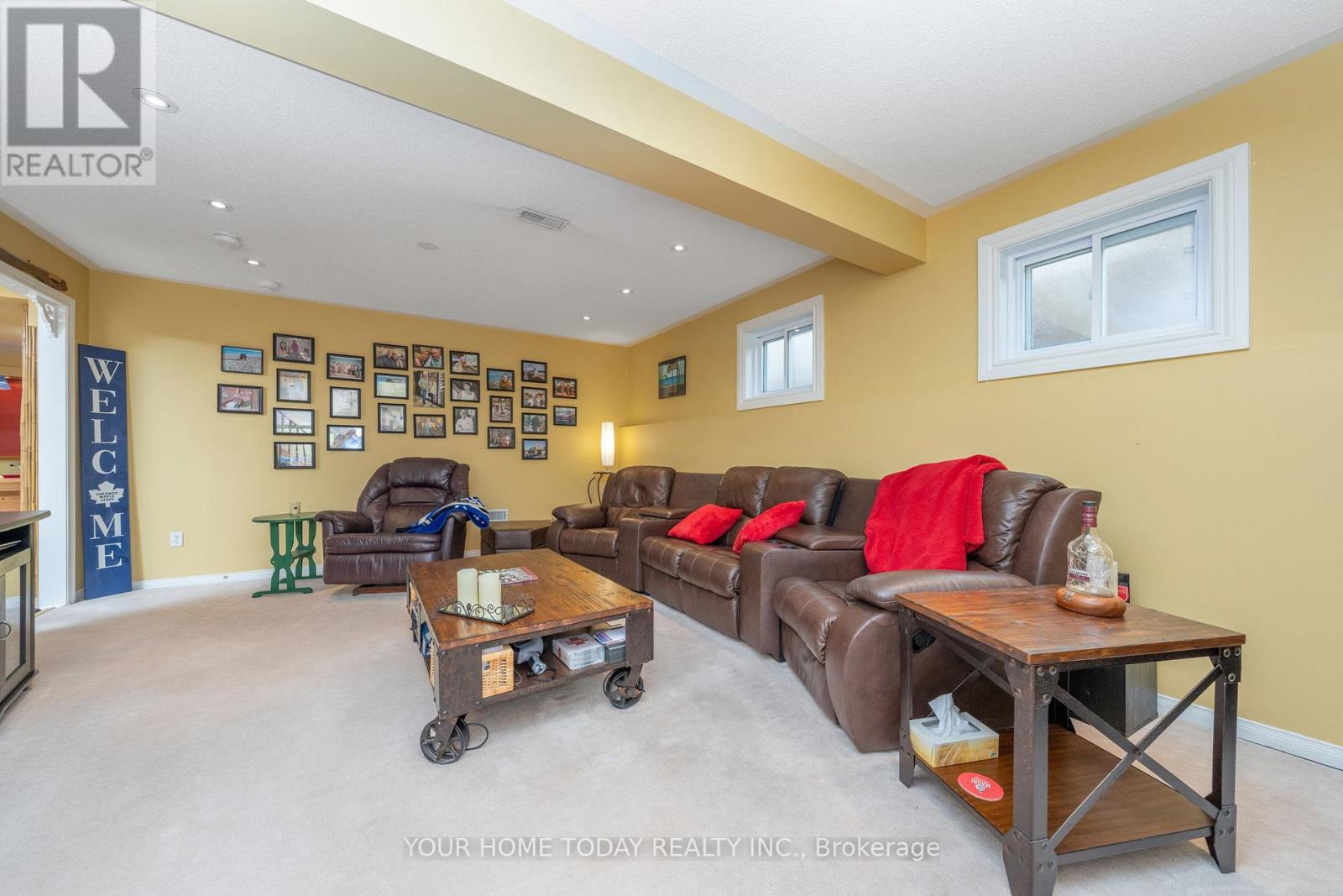 208 Van Scott Drive, Brampton, Ontario  L7A 1V9 - Photo 27 - W12476834