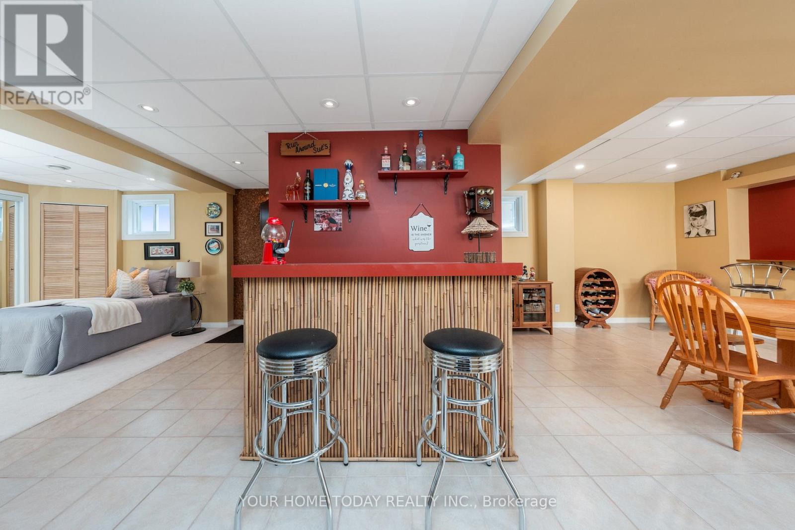 208 Van Scott Drive, Brampton, Ontario  L7A 1V9 - Photo 29 - W12476834