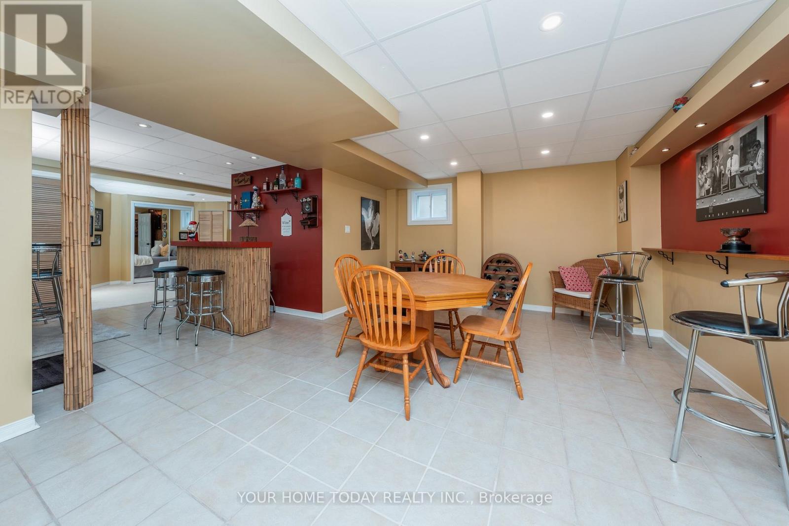 208 Van Scott Drive, Brampton, Ontario  L7A 1V9 - Photo 31 - W12476834