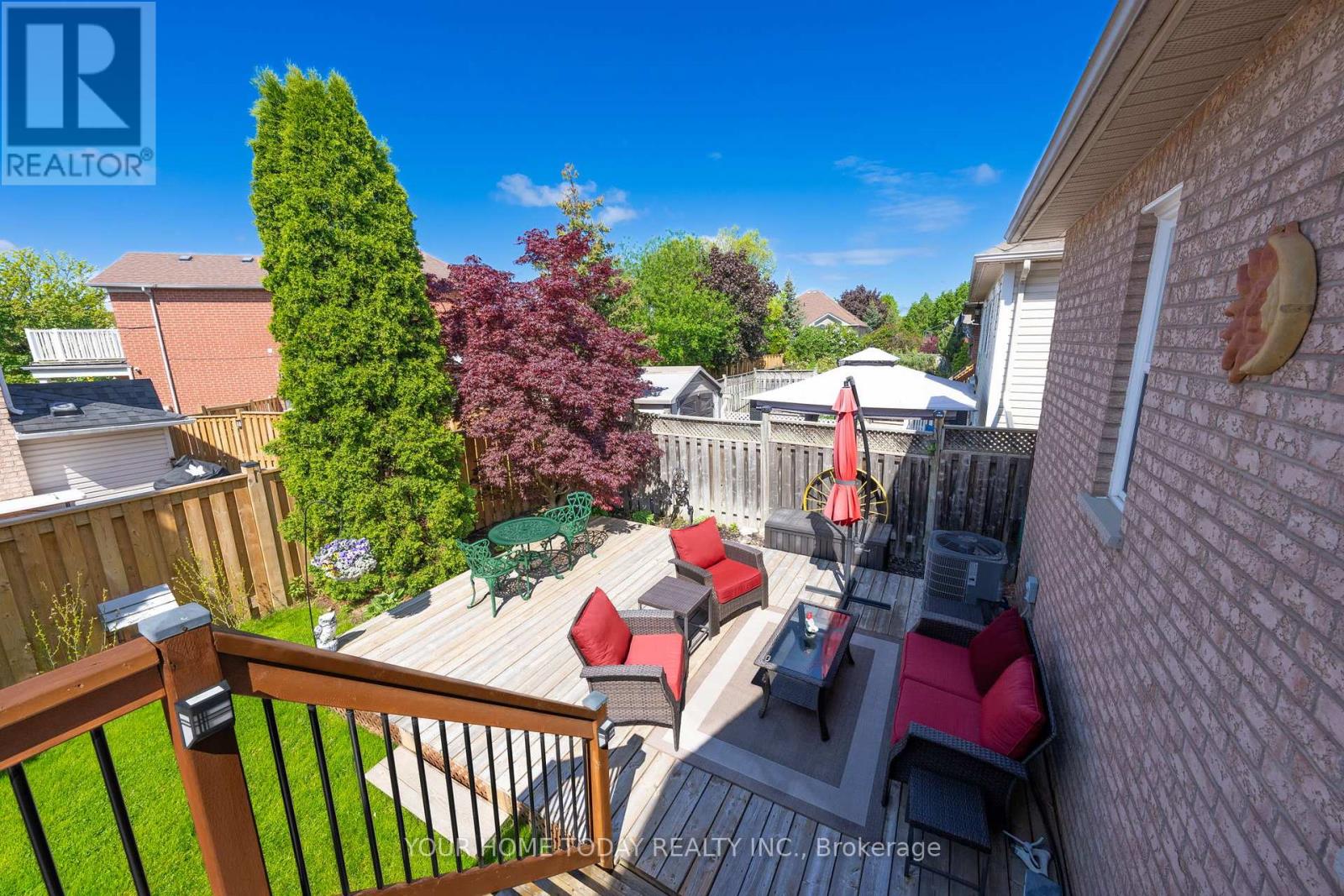 208 Van Scott Drive, Brampton, Ontario  L7A 1V9 - Photo 36 - W12476834