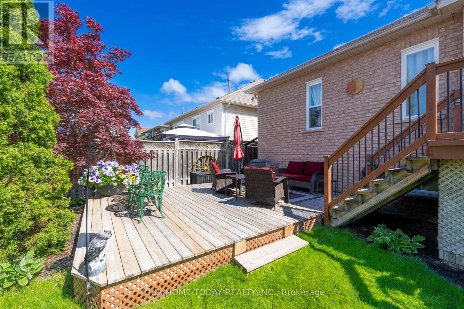 208 Van Scott Drive, Brampton, Ontario  L7A 1V9 - Photo 40 - W12476834