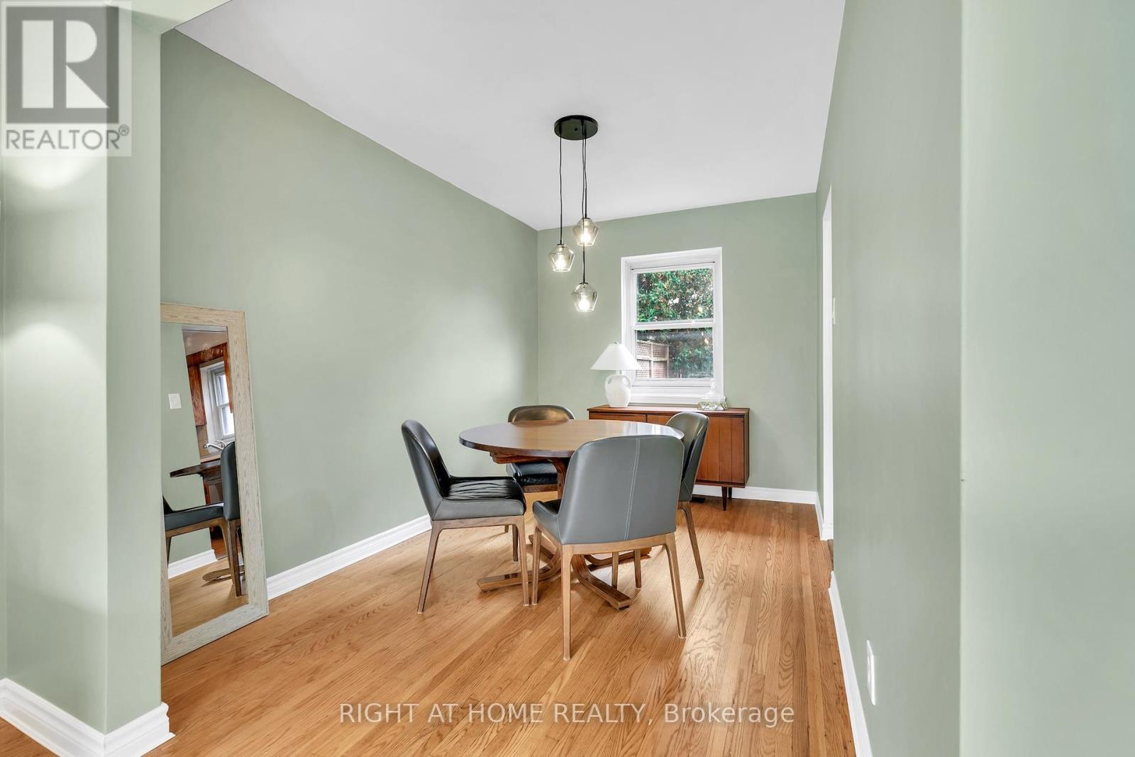 34 Althea Road, Toronto, Ontario  M6S 2P2 - Photo 17 - W12476846