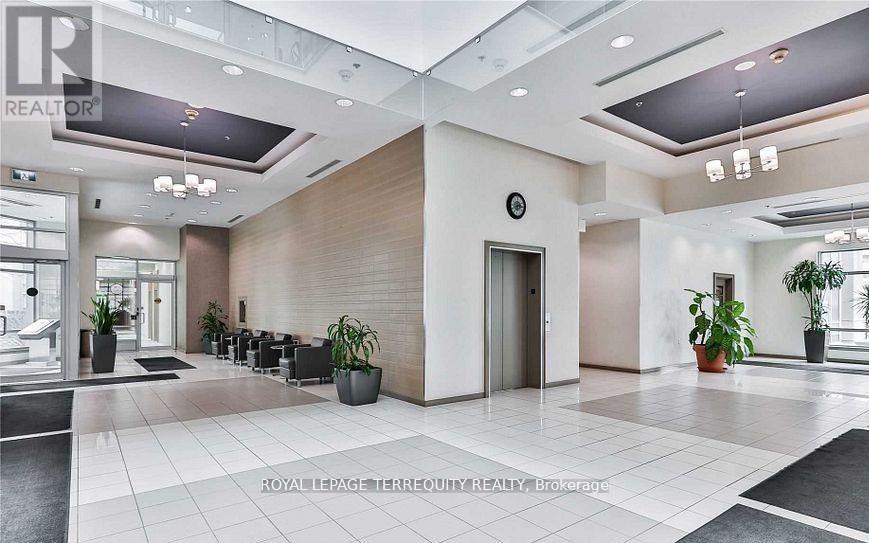 1104 - 1 Elm Drive W, Mississauga, Ontario  L5B 4M1 - Photo 32 - W12476847