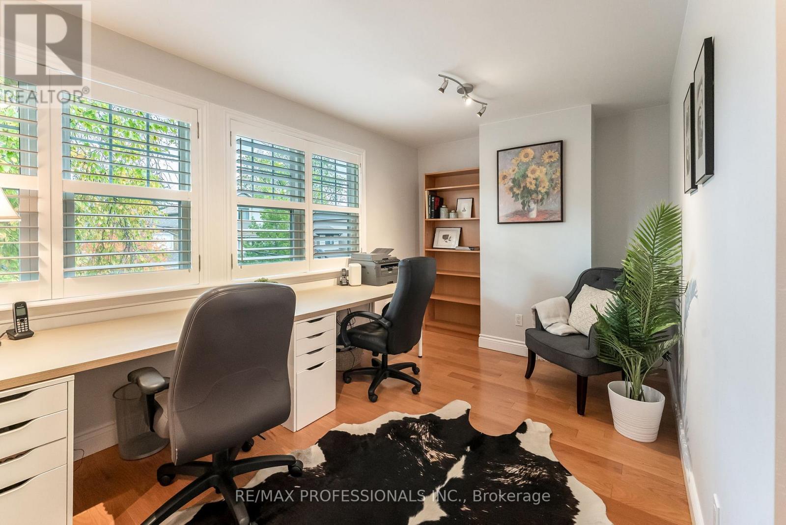37 Lavinia Avenue, Toronto, Ontario  M6S 3H9 - Photo 19 - W12476858