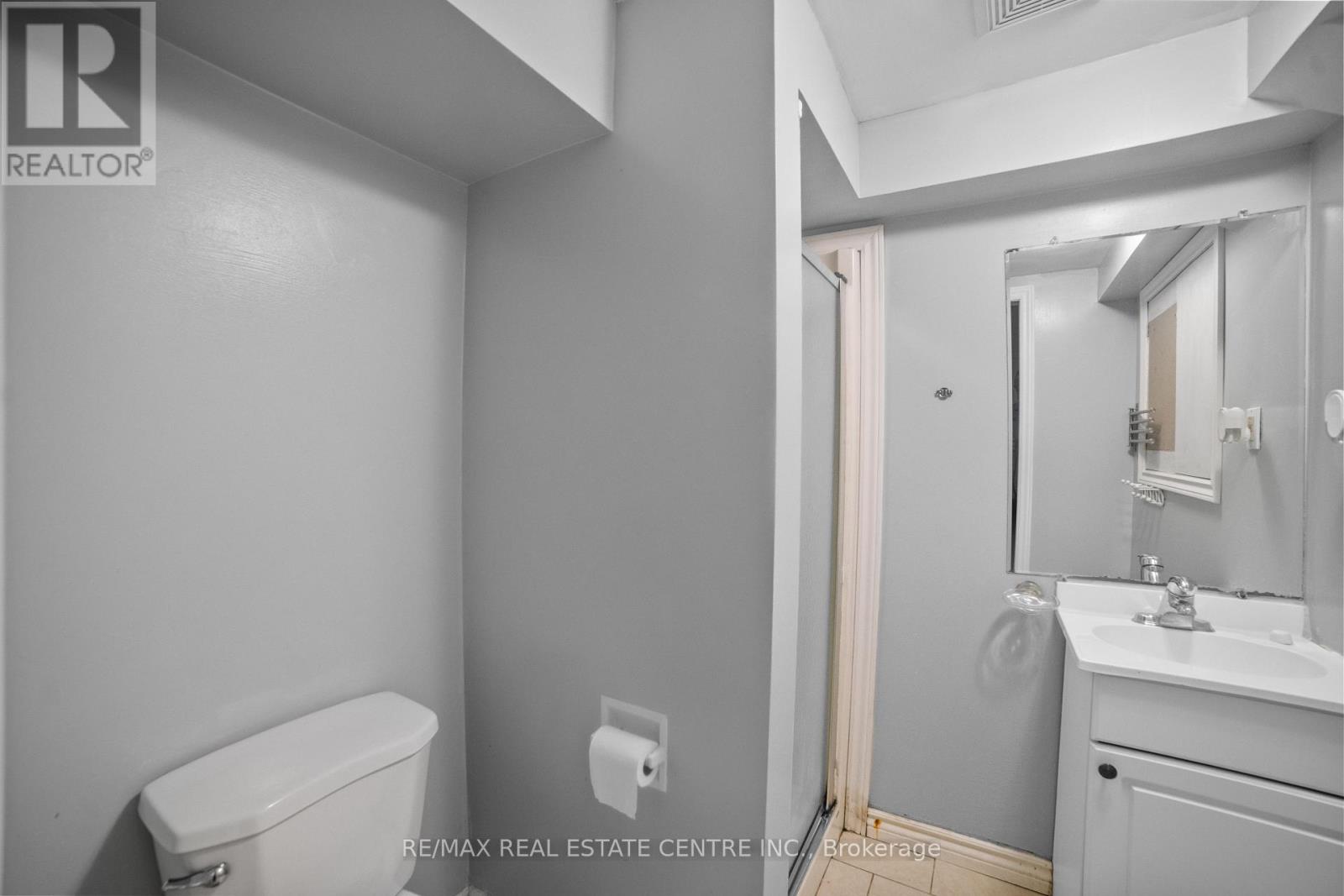 4263 Sugarbush Road, Mississauga, Ontario  L5B 2X6 - Photo 14 - W12476877