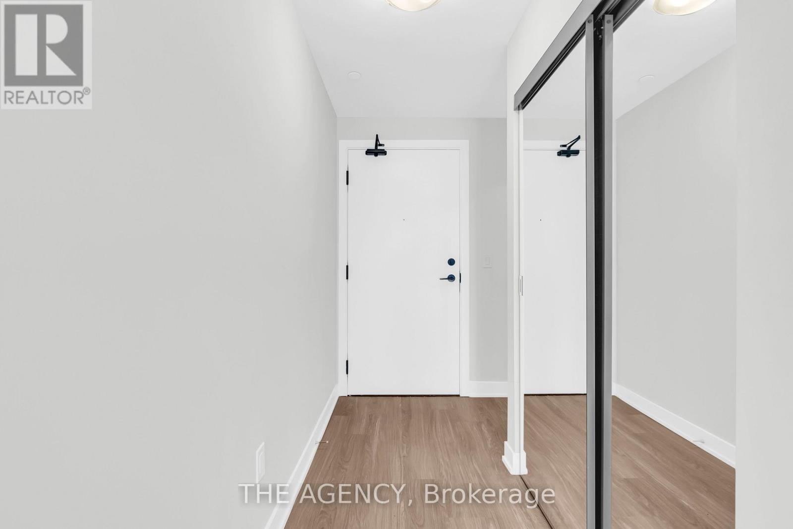 1207 - 4130 Parkside Village Drive, Mississauga, Ontario  L5B 0L7 - Photo 12 - W12476914