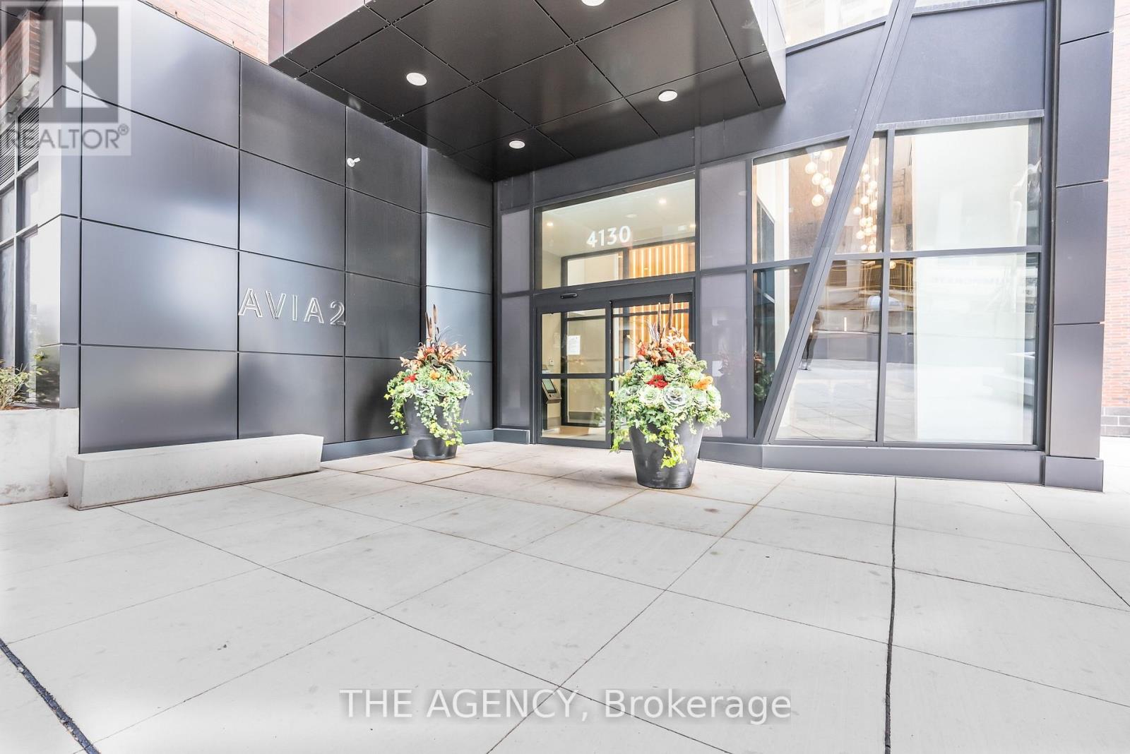 1207 - 4130 Parkside Village Drive, Mississauga, Ontario  L5B 0L7 - Photo 7 - W12476914