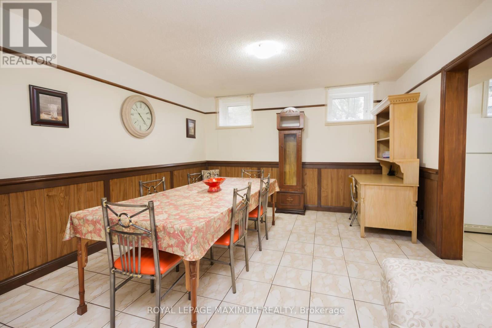 119 Glen Long Avenue, Toronto, Ontario  M6B 2M4 - Photo 35 - W12476922