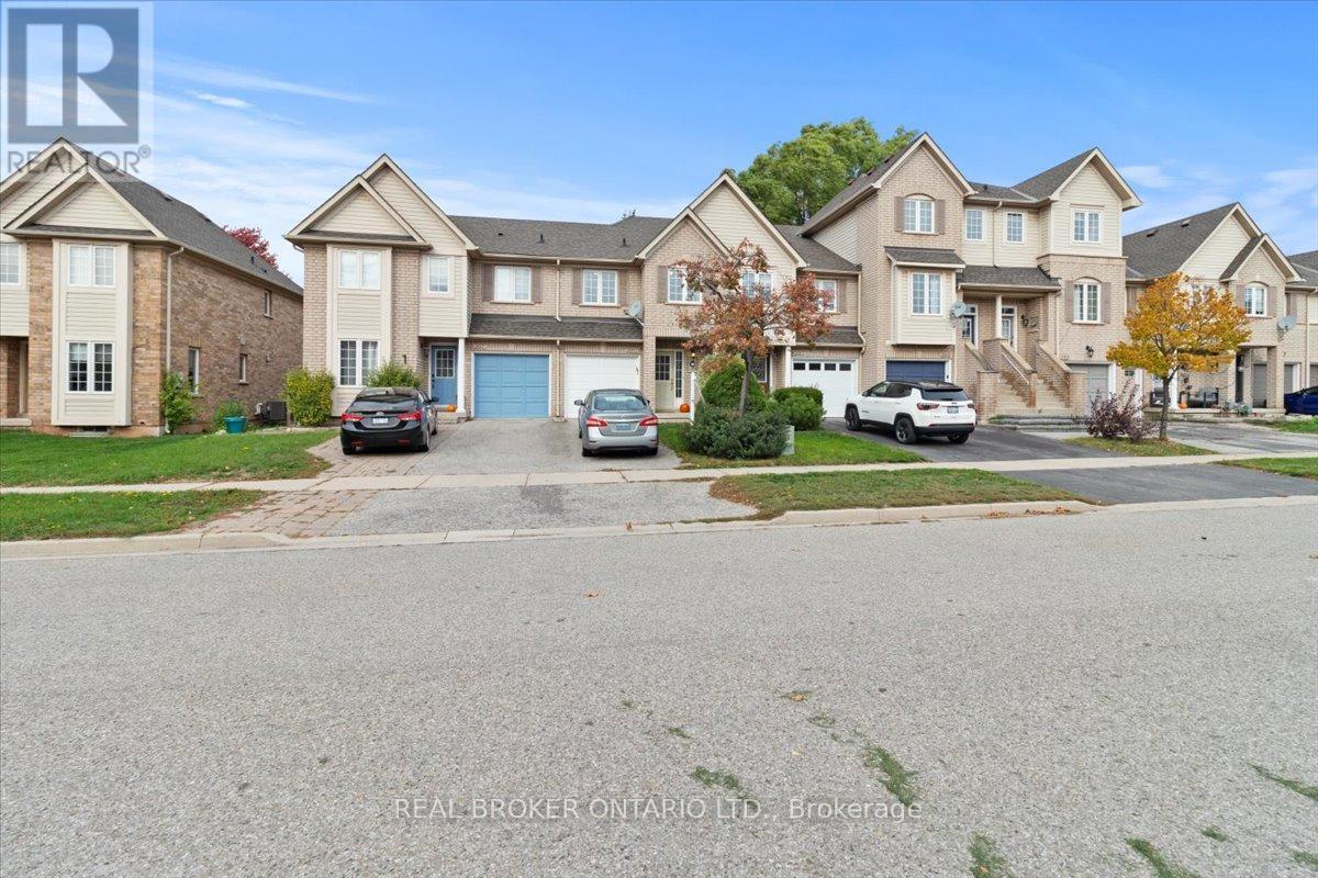 2069 Glenhampton Road, Oakville, Ontario  L6M 3W9 - Photo 2 - W12476934