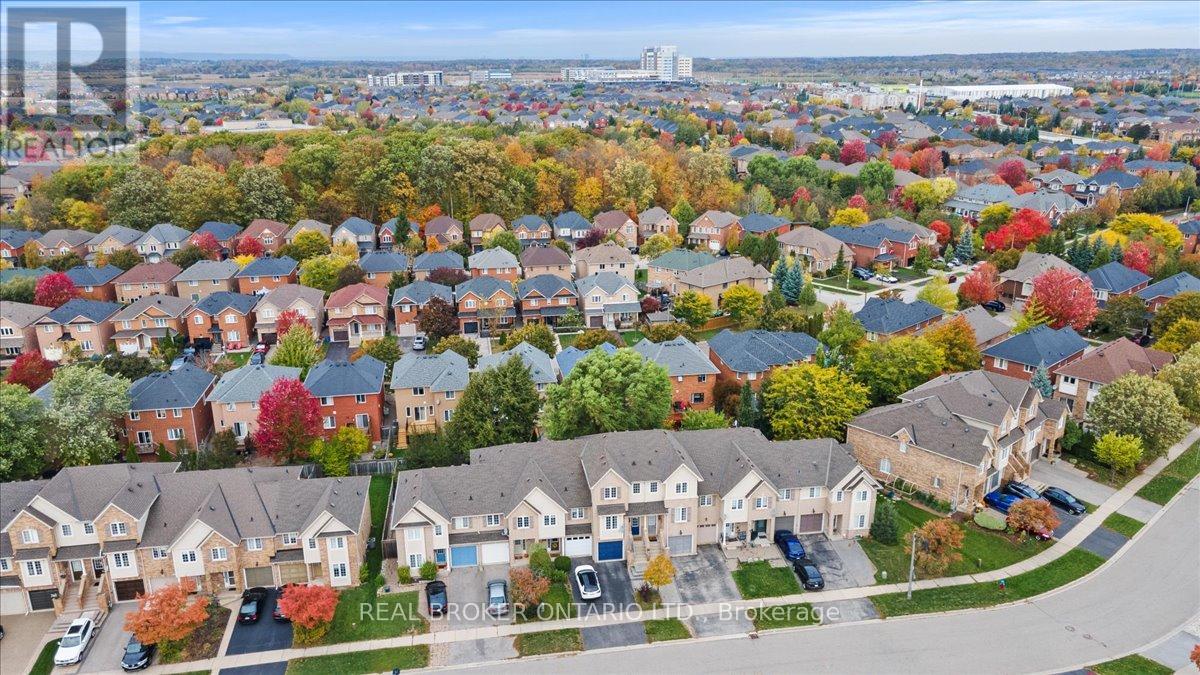 2069 Glenhampton Road, Oakville, Ontario  L6M 3W9 - Photo 26 - W12476934