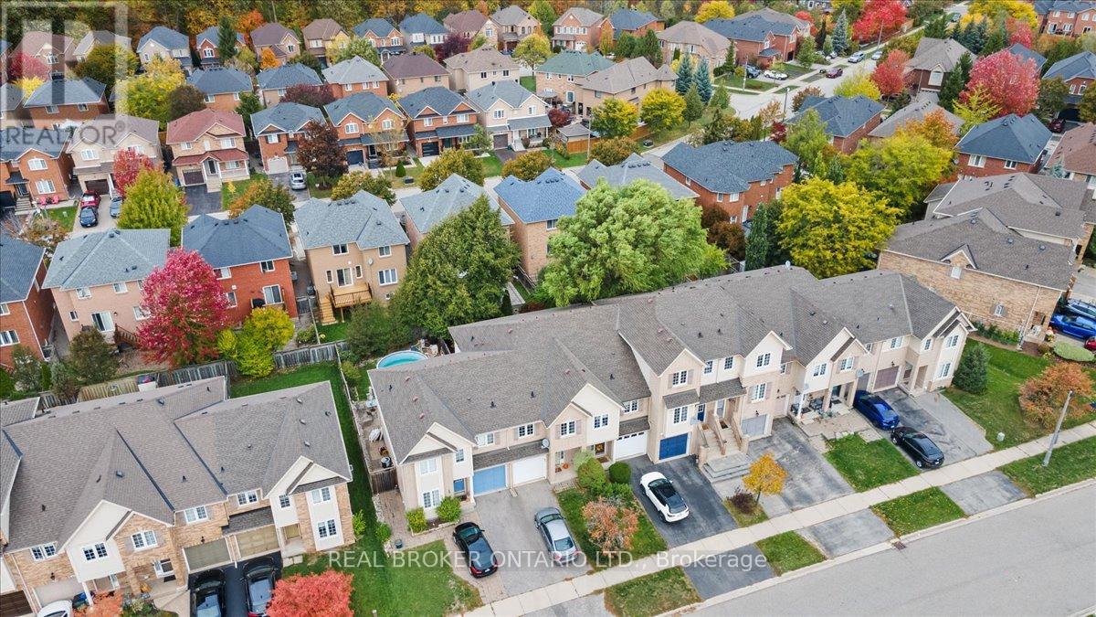 2069 Glenhampton Road, Oakville, Ontario  L6M 3W9 - Photo 27 - W12476934