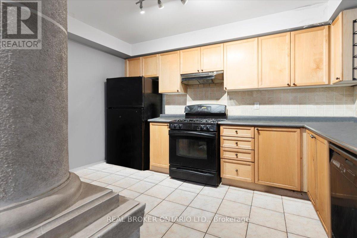 2069 Glenhampton Road, Oakville, Ontario  L6M 3W9 - Photo 7 - W12476934