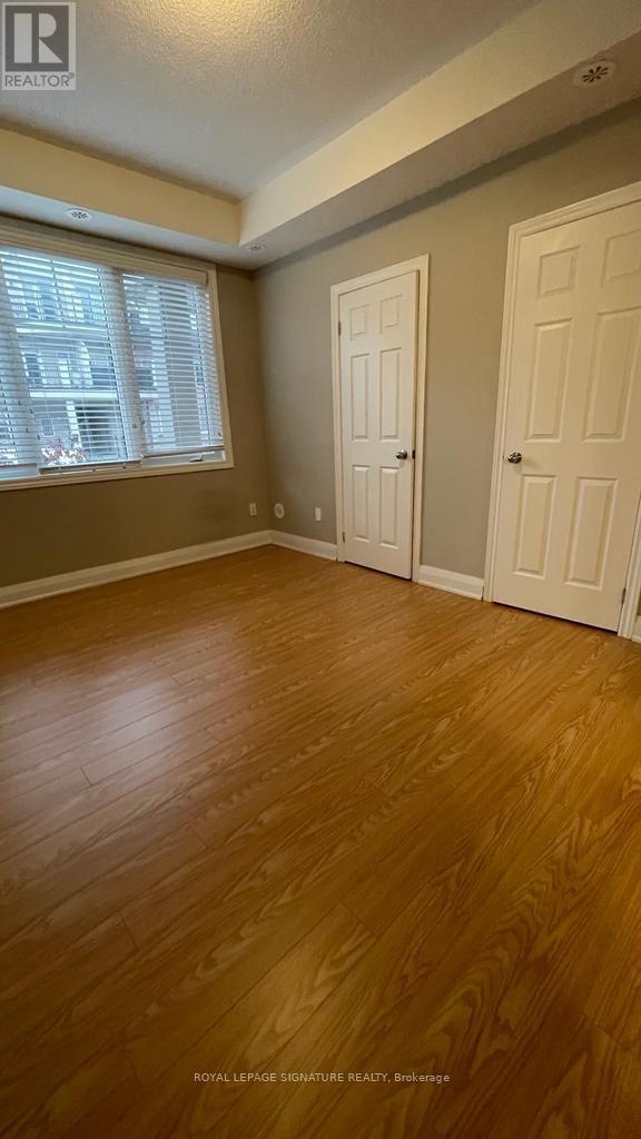 32-02 - 2420 Baronwood Drive, Oakville, Ontario  L6M 0J7 - Photo 7 - W12476946