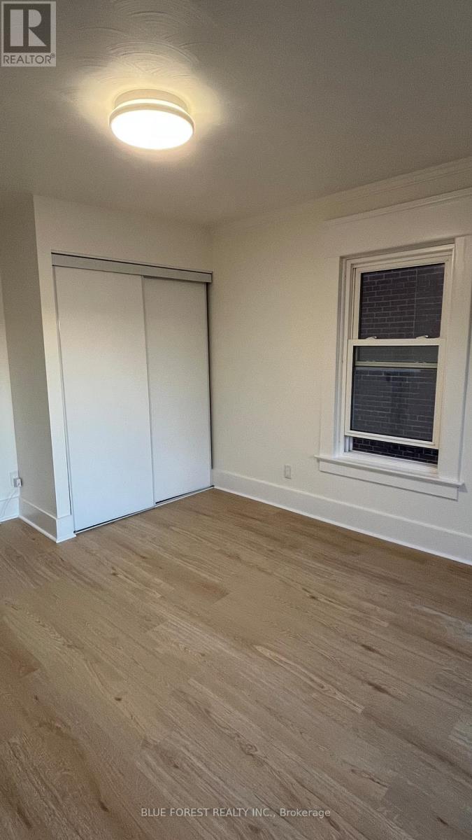 25 Norfolk Street, Norfolk, Ontario  N3Y 3N6 - Photo 12 - X12477003