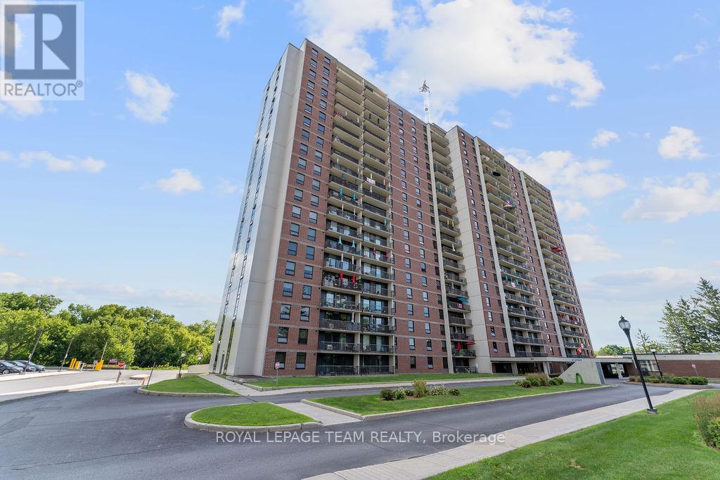 302 - 665 BATHGATE DRIVE, Ottawa, Ontario