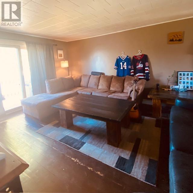 914 First St W, Geraldton, Ontario  P0T 1M0 - Photo 4 - TB253291