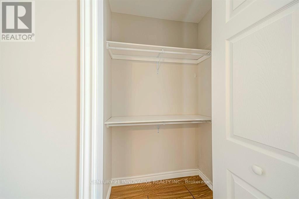 Main - 70 St Clair Avenue, Kitchener, Ontario  N2M 3Z4 - Photo 24 - X12476843