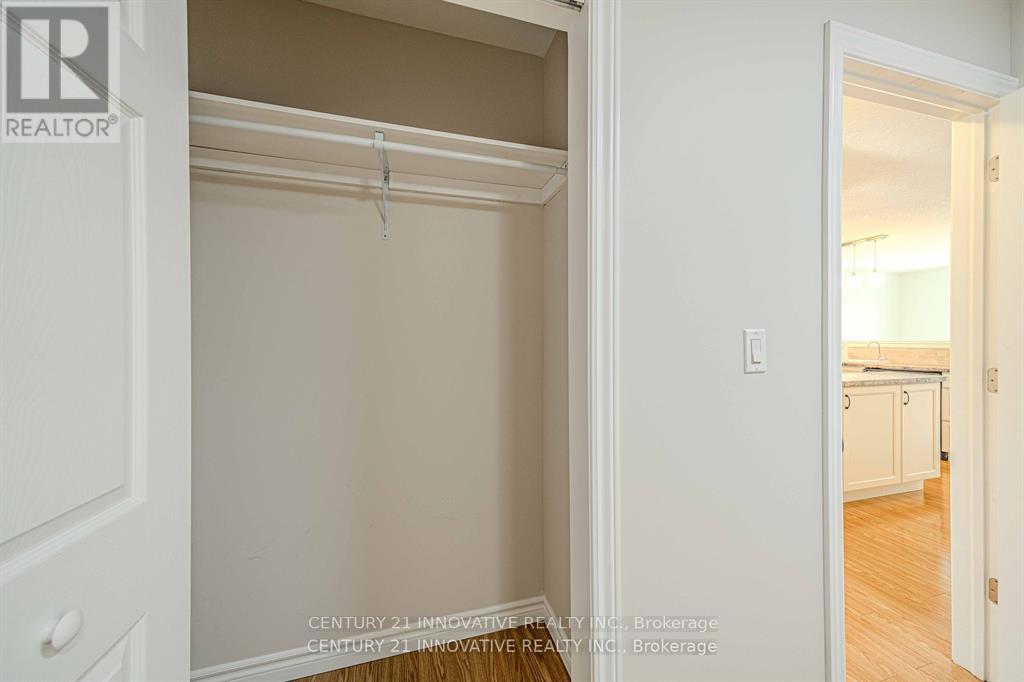 Main - 70 St Clair Avenue, Kitchener, Ontario  N2M 3Z4 - Photo 28 - X12476843
