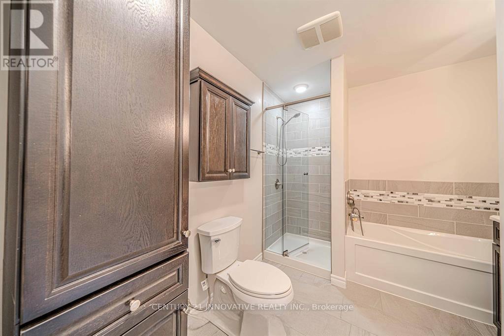 Main - 70 St Clair Avenue, Kitchener, Ontario  N2M 3Z4 - Photo 29 - X12476843