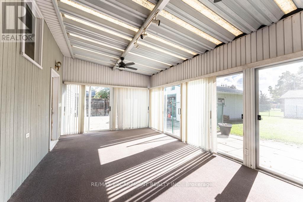 24 Hilda Street, Welland, Ontario  L3C 3N2 - Photo 11 - X12476851