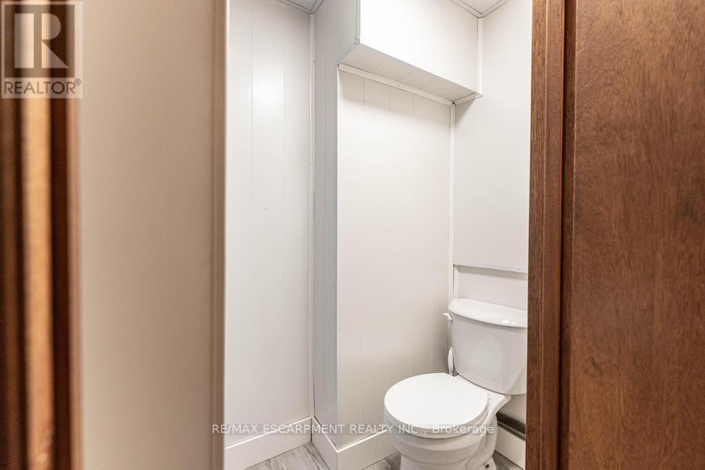 24 Hilda Street, Welland, Ontario  L3C 3N2 - Photo 15 - X12476851