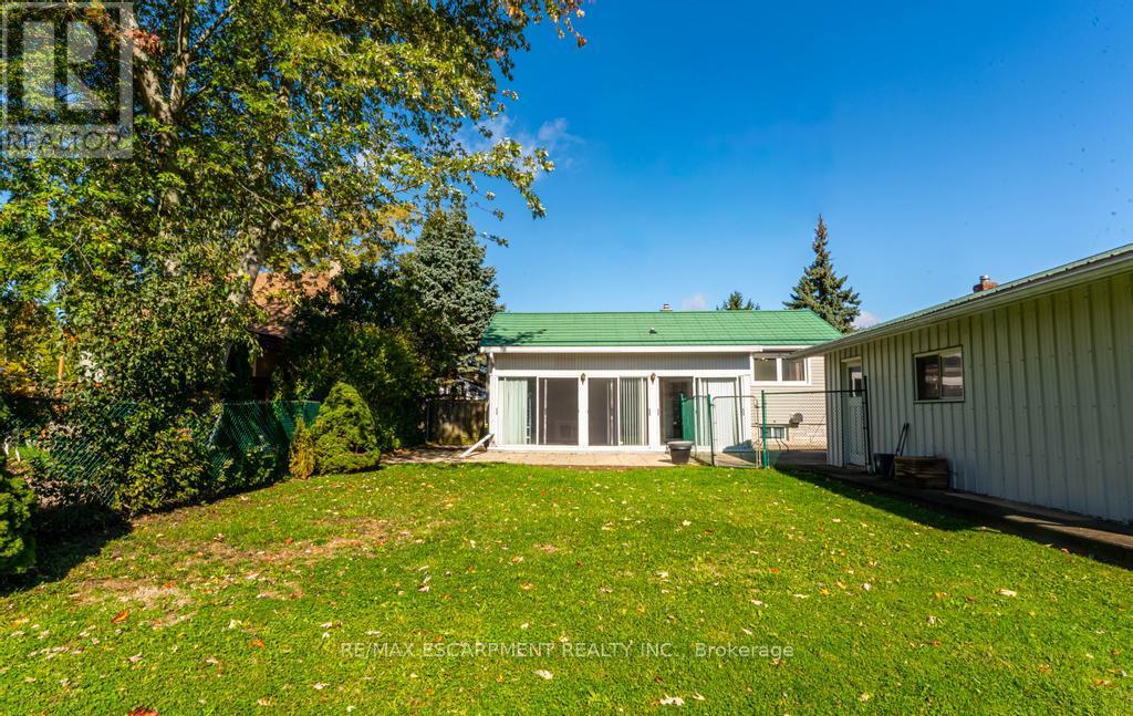 24 Hilda Street, Welland, Ontario  L3C 3N2 - Photo 19 - X12476851
