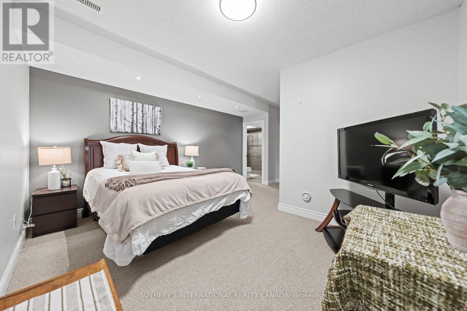 80 Cedarbrook Court, Cambridge, Ontario  N1T 1W8 - Photo 38 - X12476860