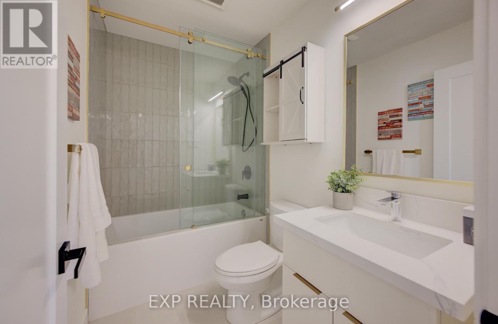 919 Union Street, Kitchener, Ontario  N2H 6J3 - Photo 19 - X12476866