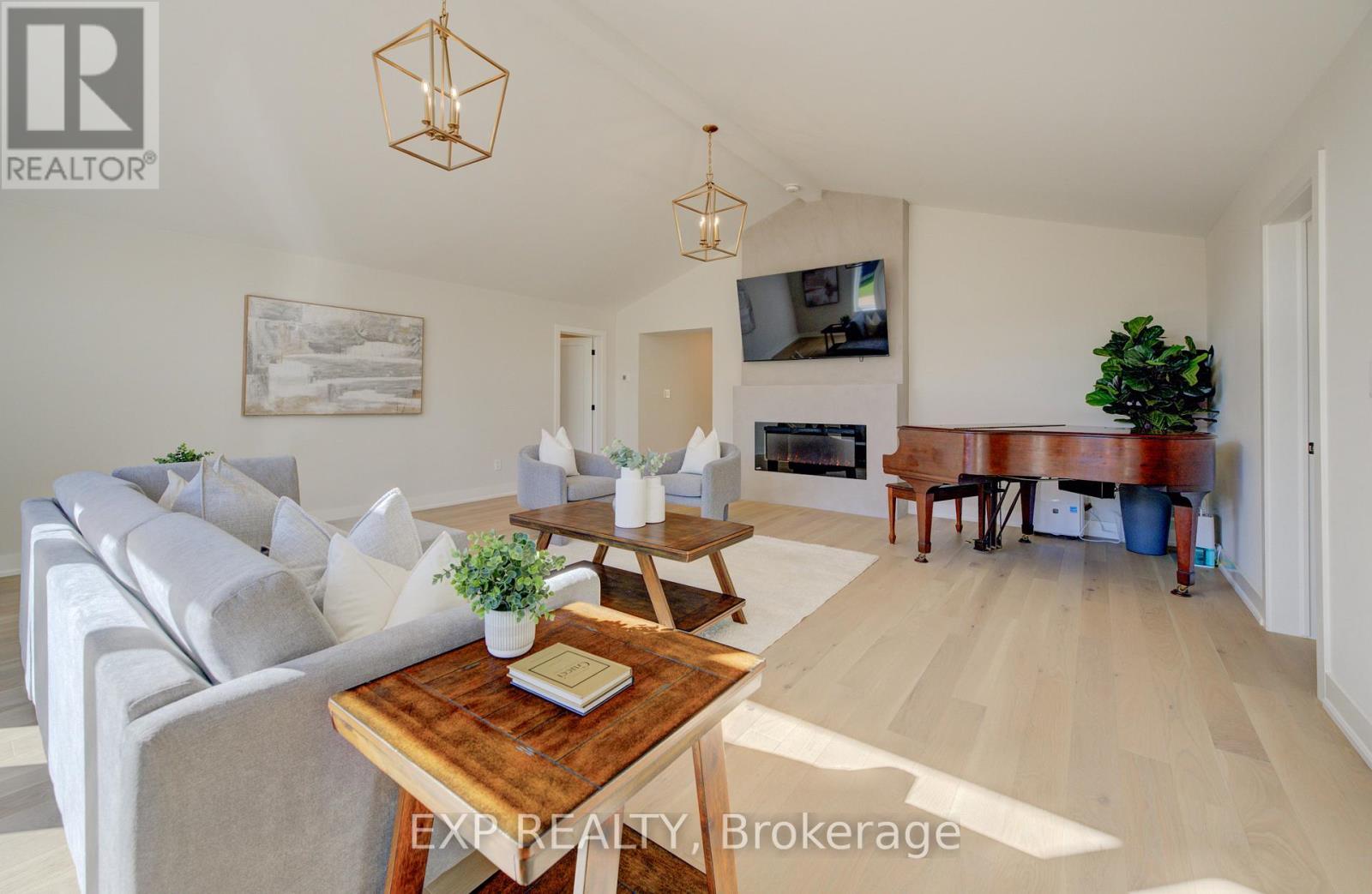 919 Union Street, Kitchener, Ontario  N2H 6J3 - Photo 24 - X12476866