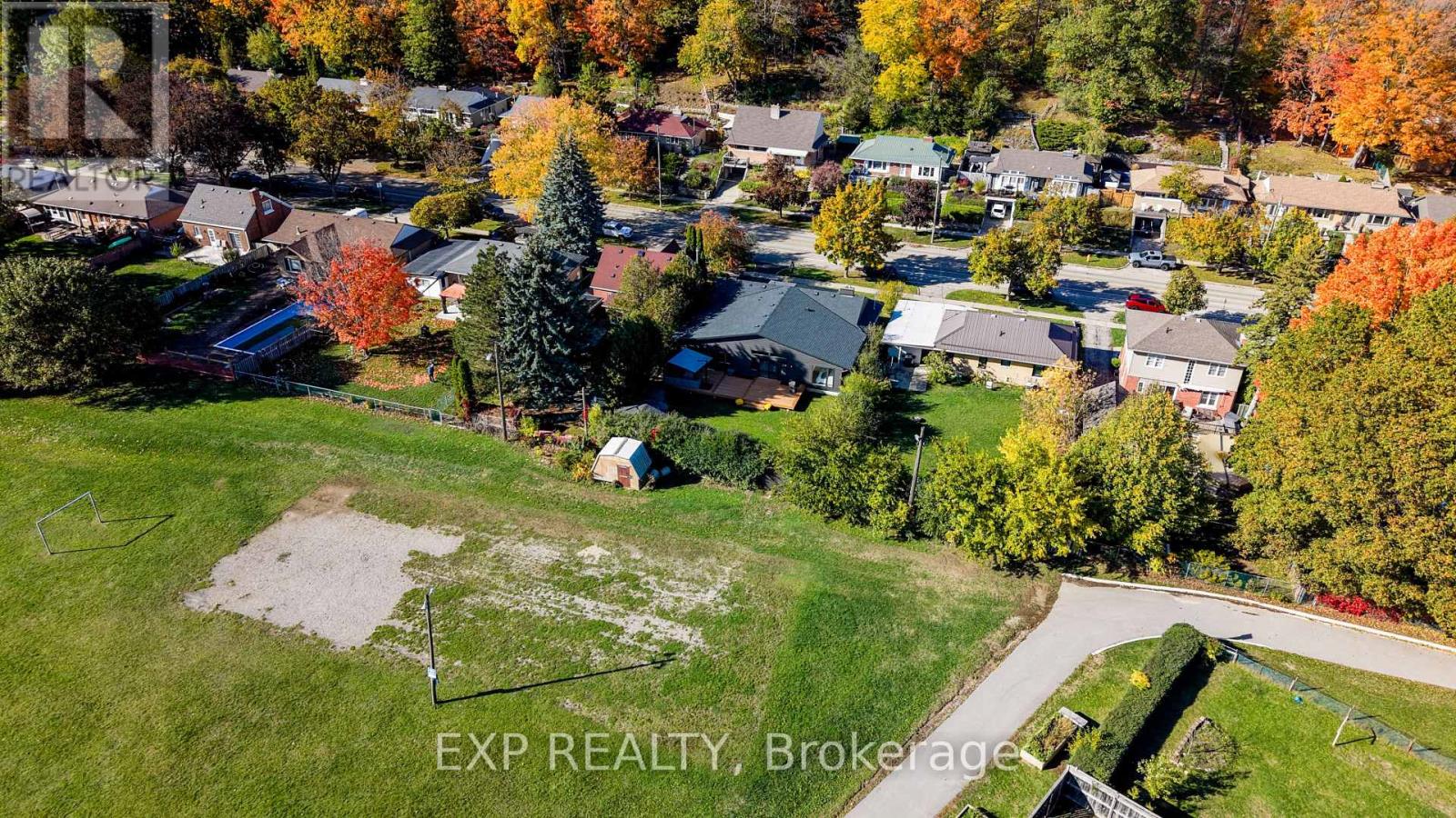 919 Union Street, Kitchener, Ontario  N2H 6J3 - Photo 48 - X12476866