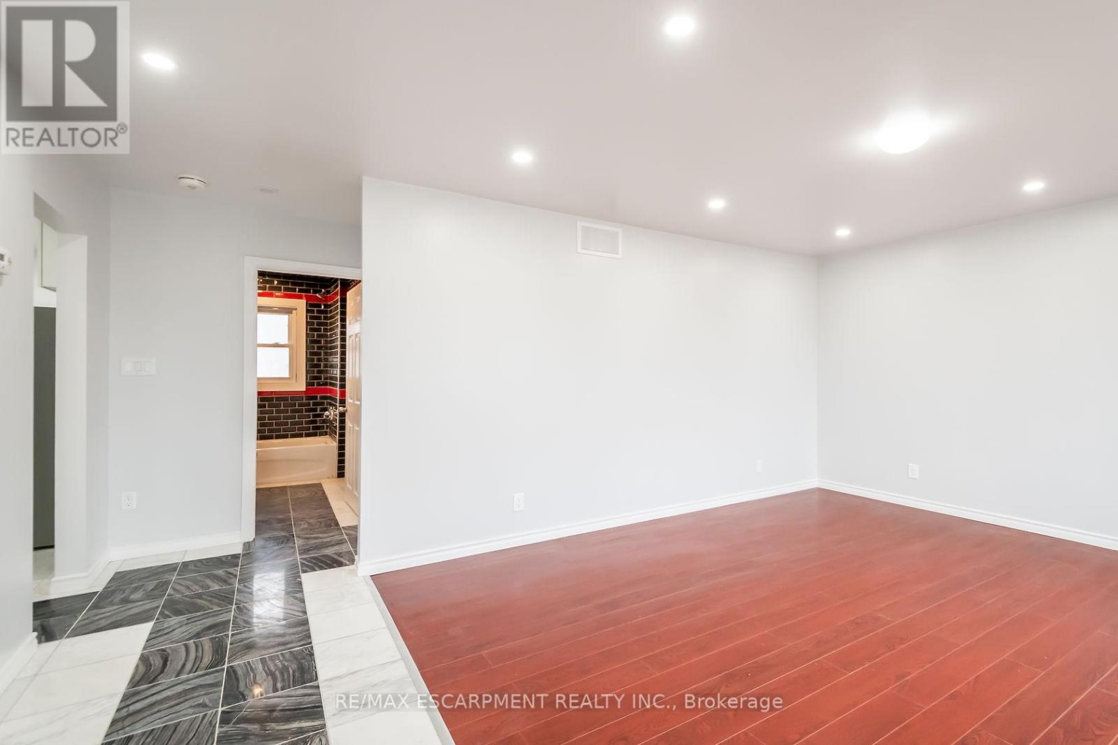 132 Franklin Avenue, Port Colborne, Ontario  L3K 4A5 - Photo 8 - X12476883