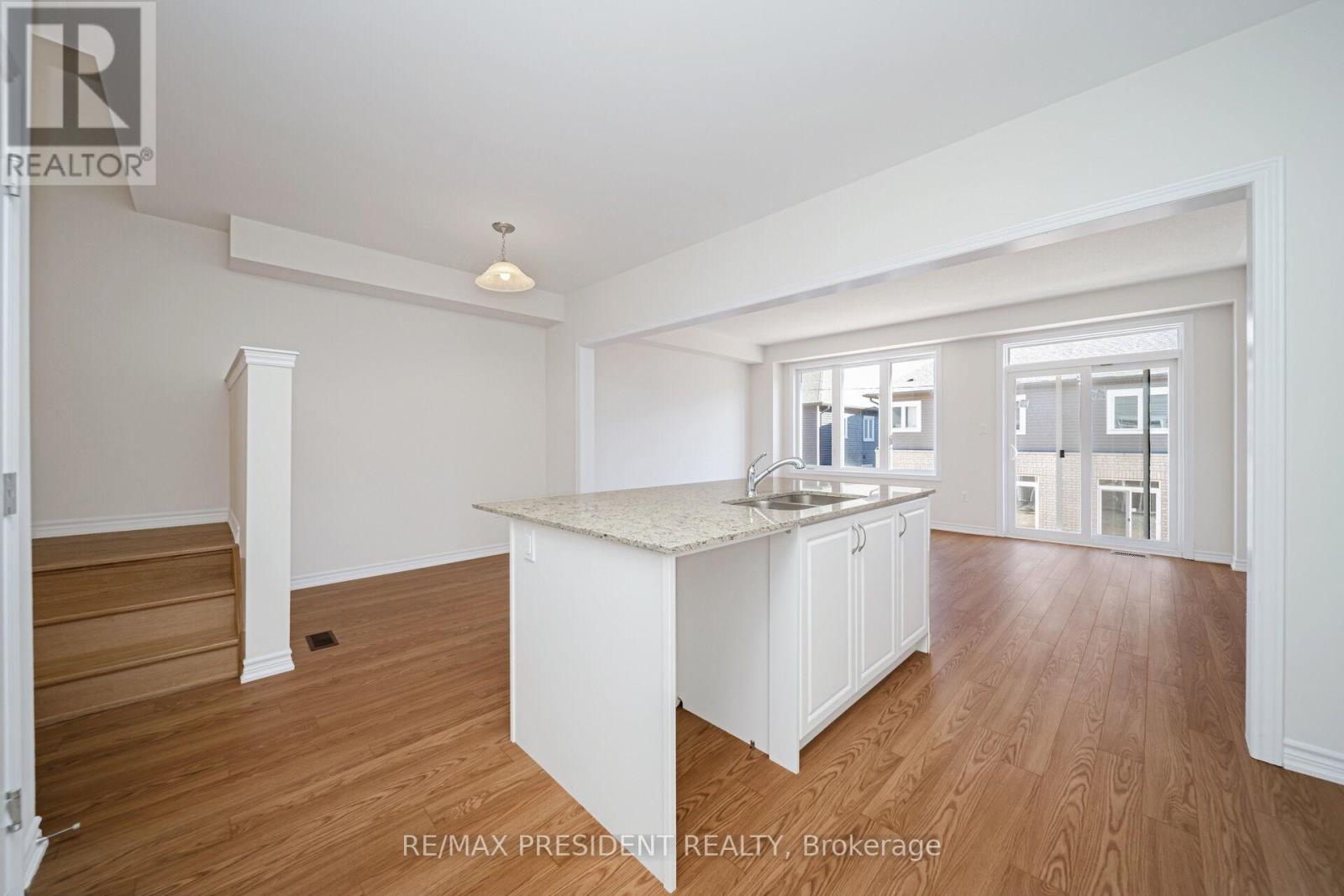167 Gear Avenue, Erin, Ontario  N0B 1T0 - Photo 12 - X12476891