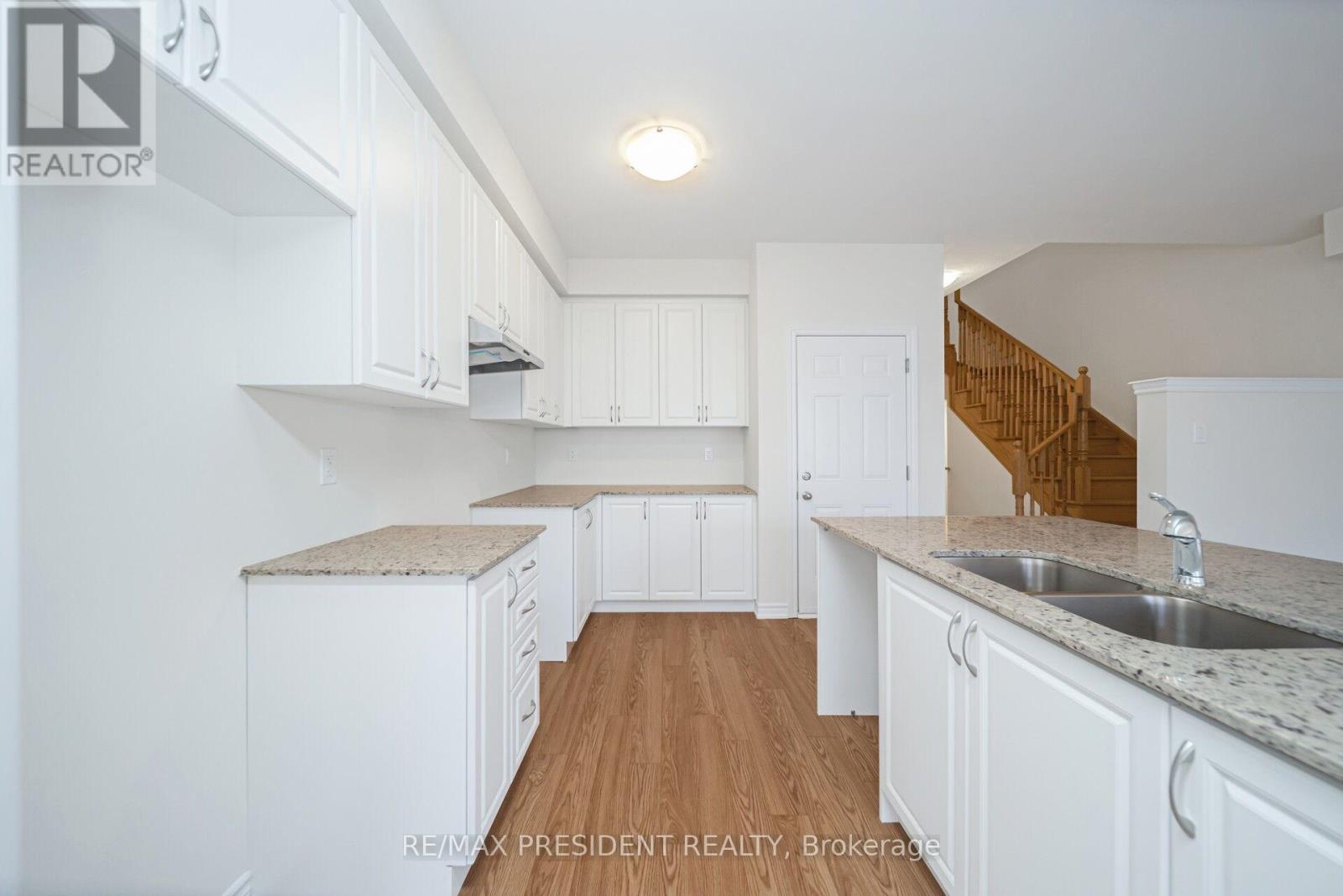 167 Gear Avenue, Erin, Ontario  N0B 1T0 - Photo 9 - X12476891