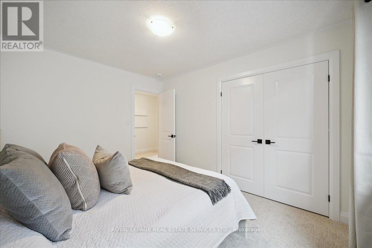 96 Nathalie Street, Kitchener, Ontario  N2E 0H9 - Photo 27 - X12476900