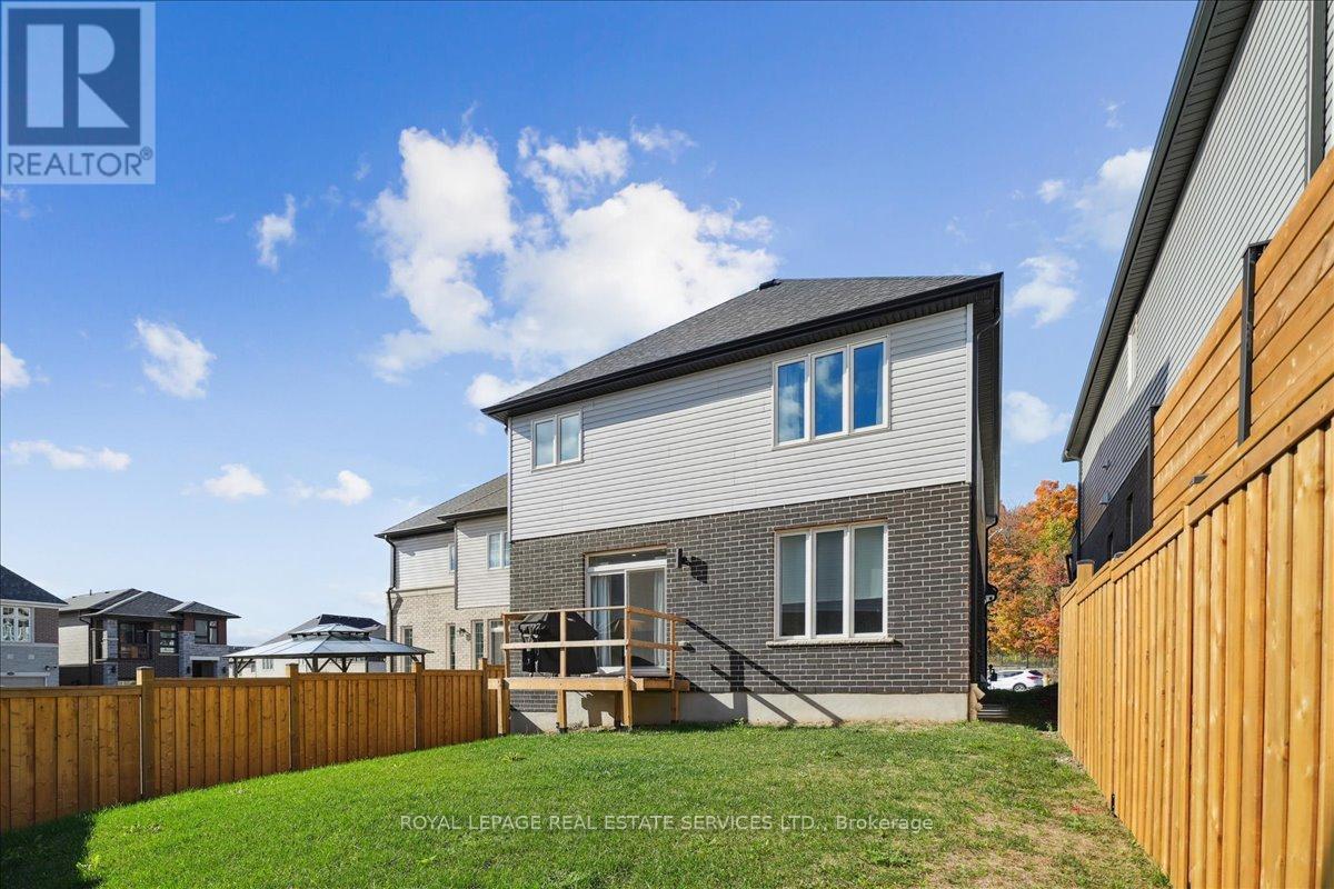 96 Nathalie Street, Kitchener, Ontario  N2E 0H9 - Photo 38 - X12476900