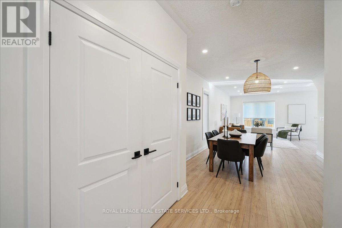 96 Nathalie Street, Kitchener, Ontario  N2E 0H9 - Photo 5 - X12476900