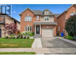 54 IVYBRIDGE DRIVE, Hamilton, Ontario