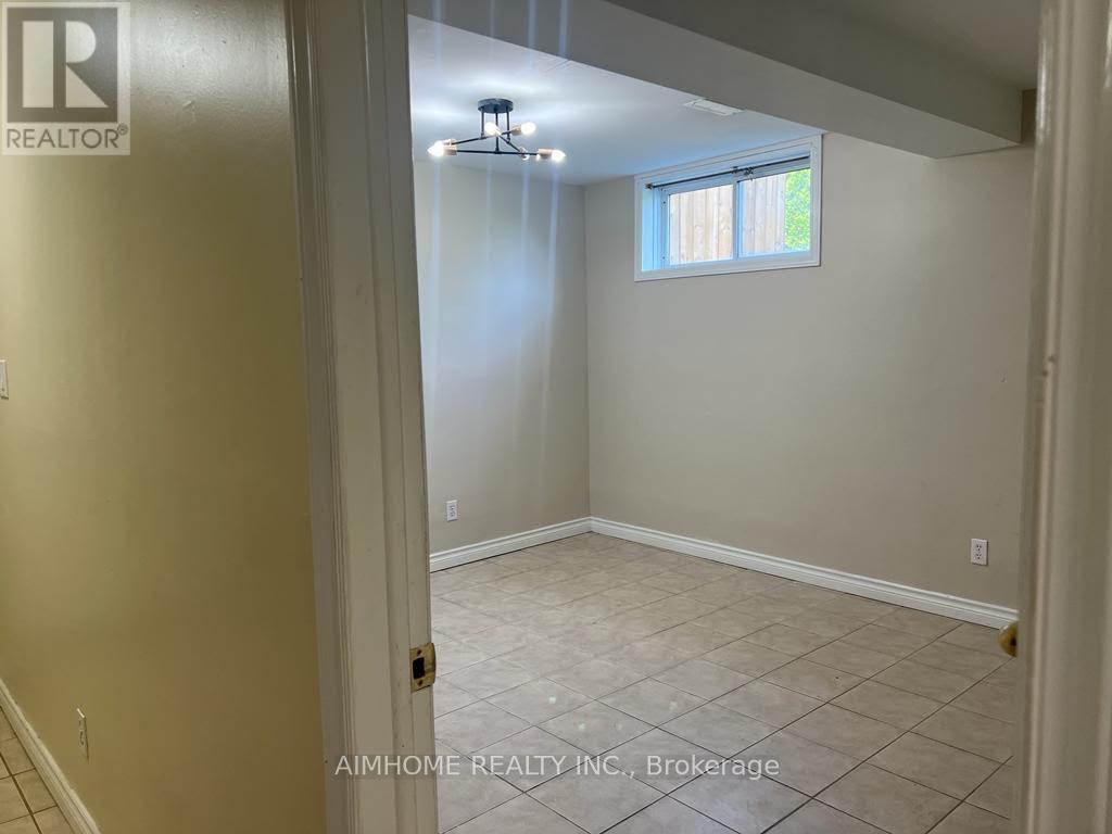 Basement - 279 Vansickle Road, St. Catharines, Ontario  L2S 2T2 - Photo 7 - X12476910