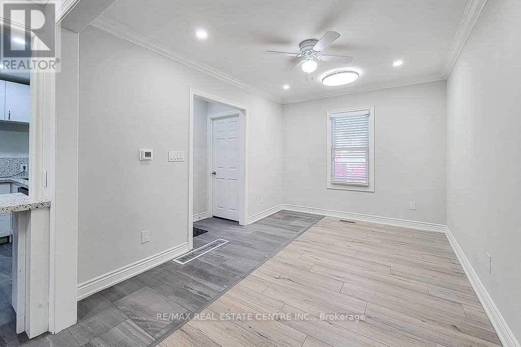 24 East 22nd Street, Hamilton, Ontario  L8V 2V3 - Photo 21 - X12476921