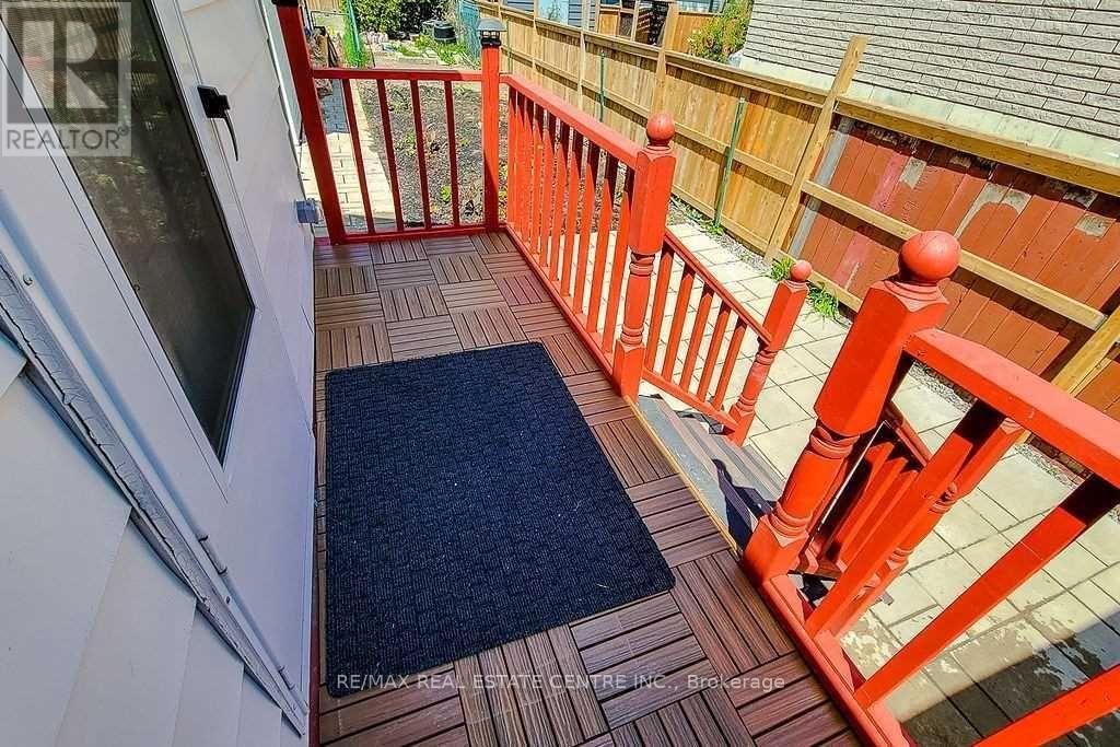 24 East 22nd Street, Hamilton, Ontario  L8V 2V3 - Photo 27 - X12476921