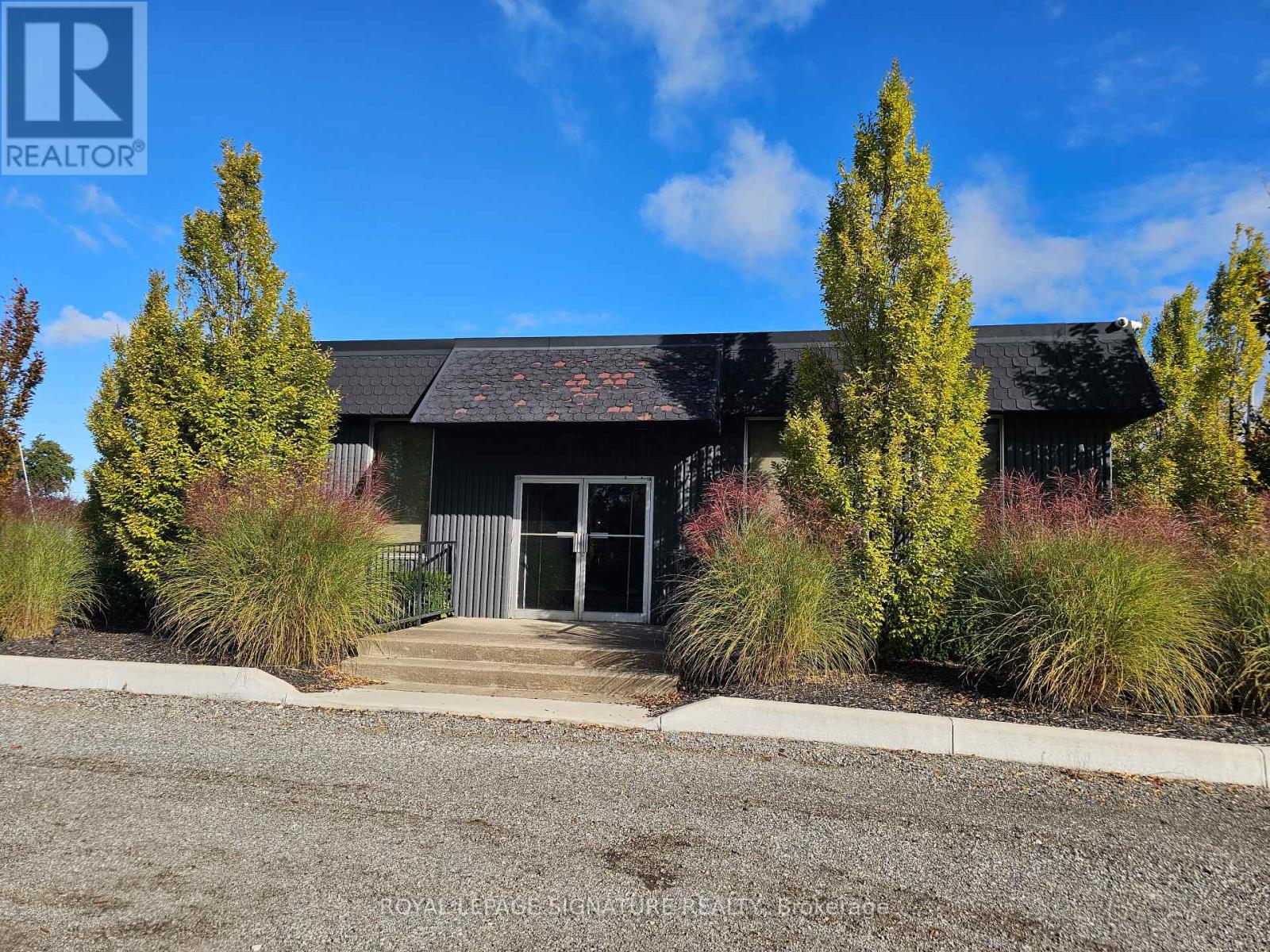 19150 Harbour Drive, Lakeshore, Ontario N0P 2L0 - Photo 6 - X12476938