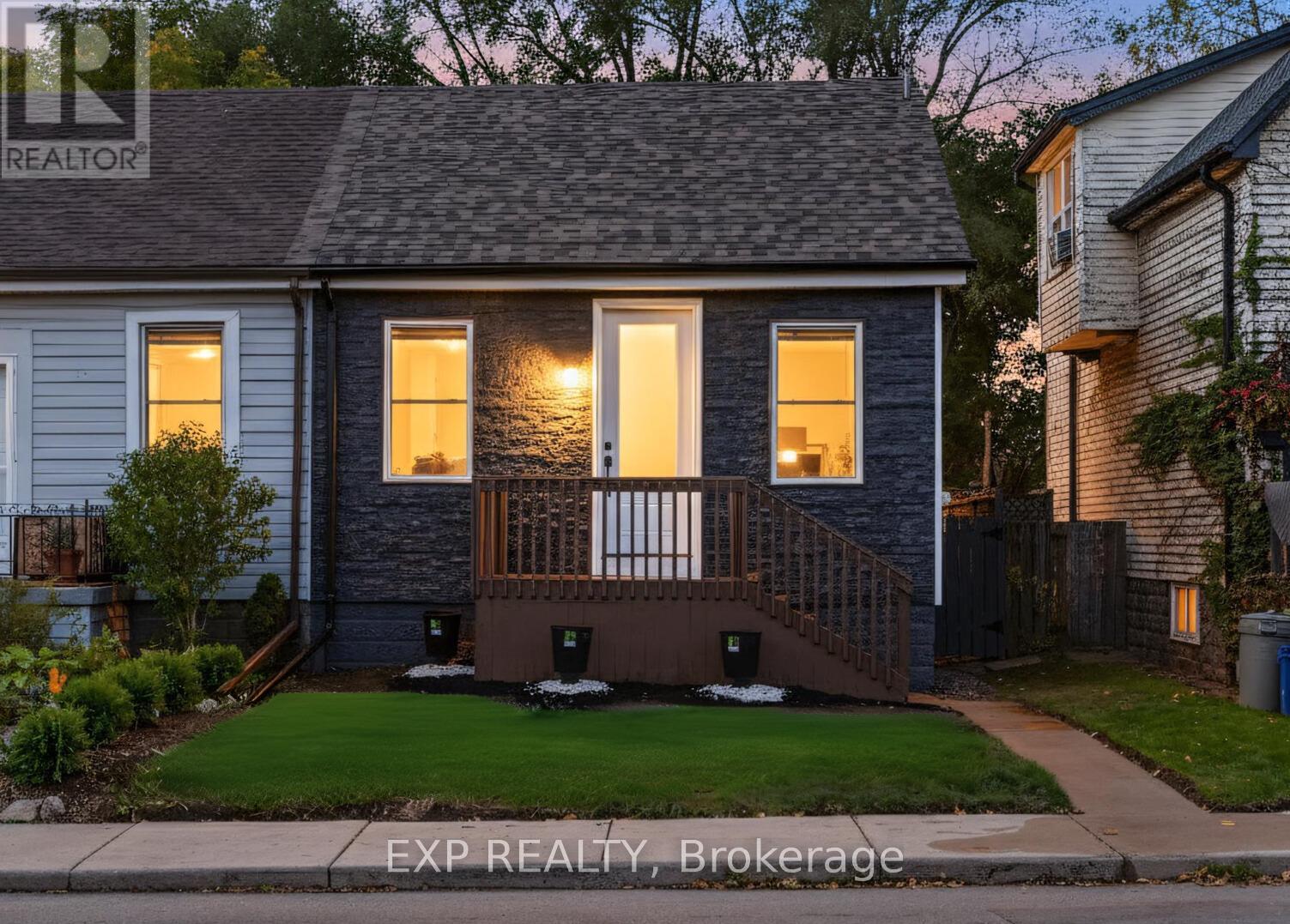 20 HILL STREET, Hamilton, Ontario