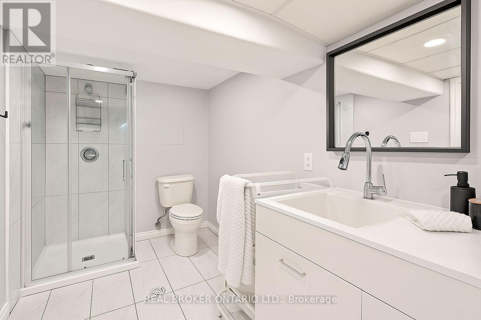 23 Lakeview Terrace, Ottawa, Ontario  K1S 3H3 - Photo 35 - X12461584