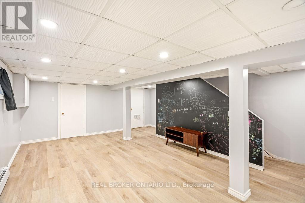 23 Lakeview Terrace, Ottawa, Ontario  K1S 3H3 - Photo 33 - X12461584