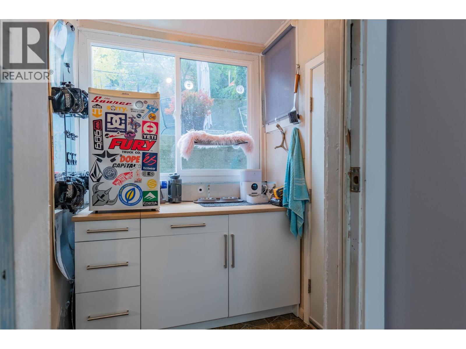 680 Hendry Street, Trail, British Columbia  V1R 3J3 - Photo 15 - 10366548